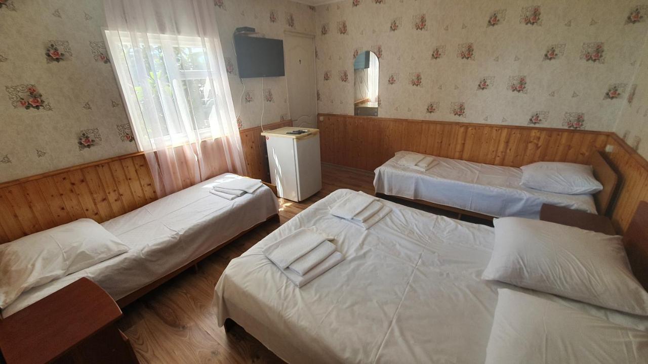 Ривер Гагра Hotel Buitenkant foto